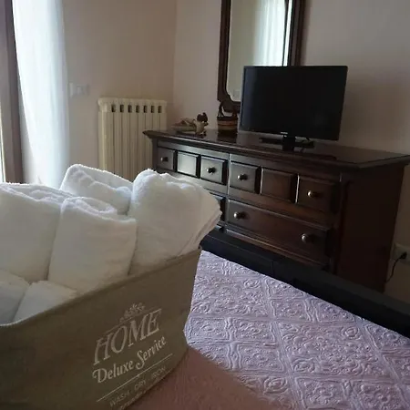 Agreebreak Bed & Breakfast *